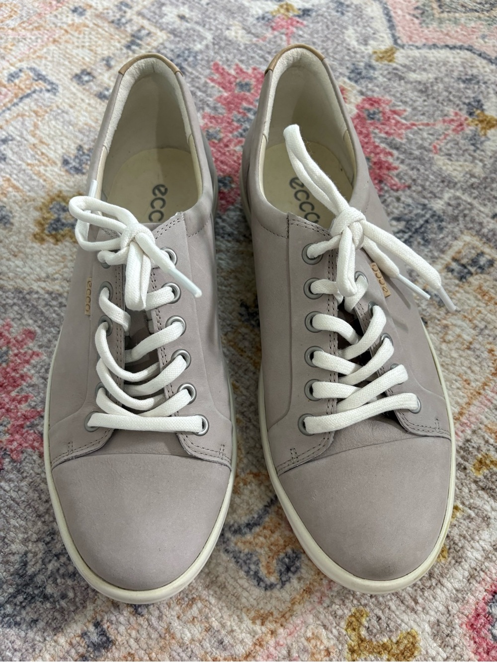 ECCO 40 9-9.5Women’s Casual Lace-Up Sneakers in Light Taupe